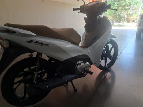 HONDA Biz 125 EX, Foto 5