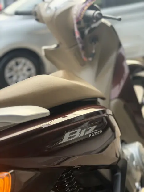 HONDA Biz 125 EX, Foto 7