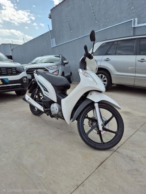 HONDA Biz 125 EX, Foto 4