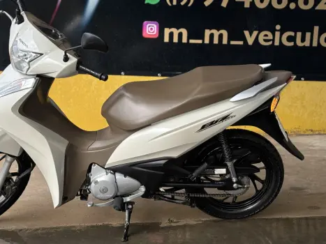 HONDA Biz 125 EX, Foto 2