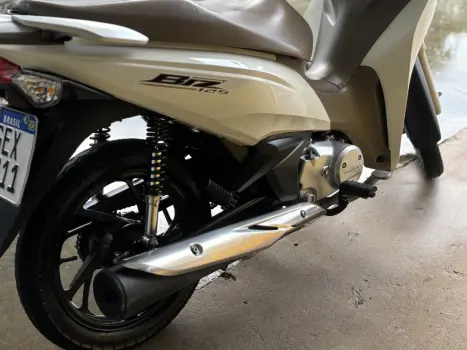 HONDA Biz 125 EX, Foto 8