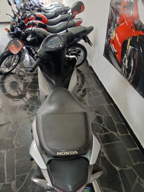 HONDA Biz 125 FLEX, Foto 4