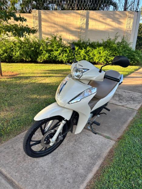 HONDA Biz 125 FLEX, Foto 2