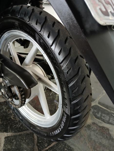 HONDA Biz 125 KS, Foto 6