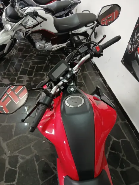 HONDA CB 300 F Twister FLEX CBS, Foto 4