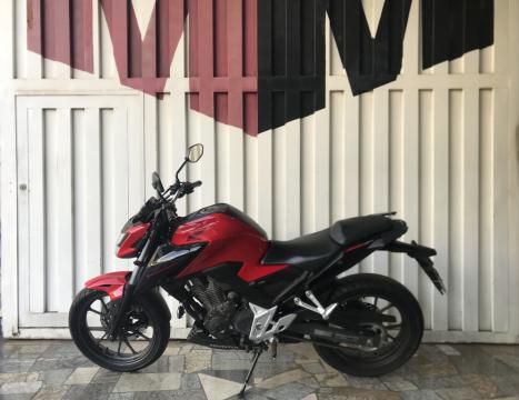 HONDA CB 300 F Twister FLEX ABS, Foto 2