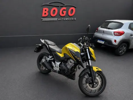 HONDA CB 300 R FLEX ABS, Foto 3