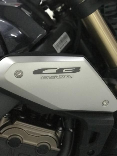 HONDA CB 650 F ABS, Foto 4