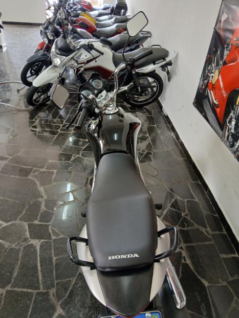 HONDA CG 150 TITAN ES, Foto 2