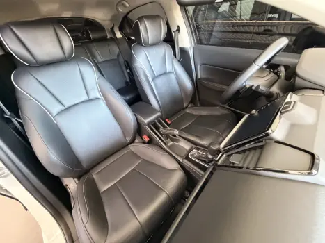 HONDA City Hatch 1.5 16V 4P FLEX TOURING AUTOM�TICO CVT, Foto 13