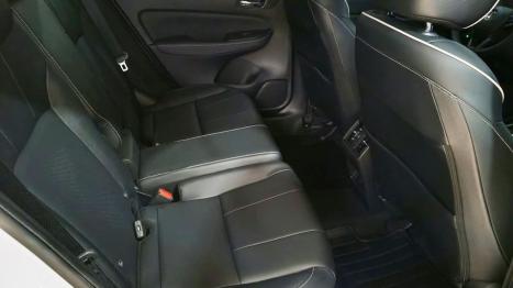 HONDA City Hatch 1.5 16V 4P FLEX TOURING AUTOM�TICO CVT, Foto 6
