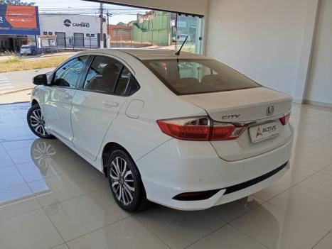 HONDA City Sedan 1.5 16V 4P LX FLEX AUTOMÁTICO, Foto 4 HONDA City Sedan 1.5 16V 4P LX FLEX AUTOMÁTICO, Foto 4