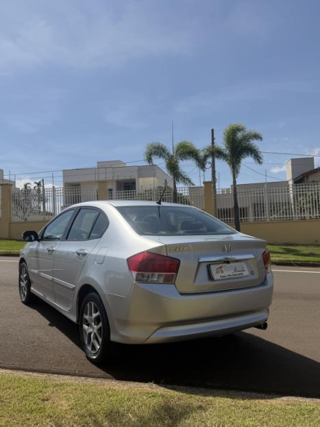 HONDA City Sedan 1.5 16V 4P EX FLEX, Foto 4 HONDA City Sedan 1.5 16V 4P EX FLEX, Foto 4