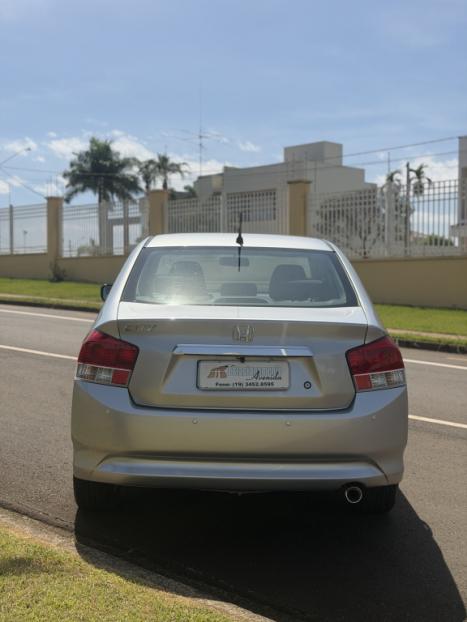 HONDA City Sedan 1.5 16V 4P EX FLEX, Foto 5 HONDA City Sedan 1.5 16V 4P EX FLEX, Foto 5