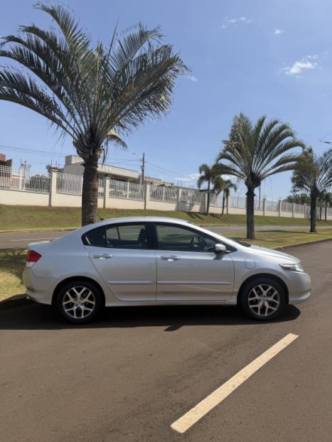 HONDA City Sedan 1.5 16V 4P EX FLEX, Foto 7 HONDA City Sedan 1.5 16V 4P EX FLEX, Foto 7