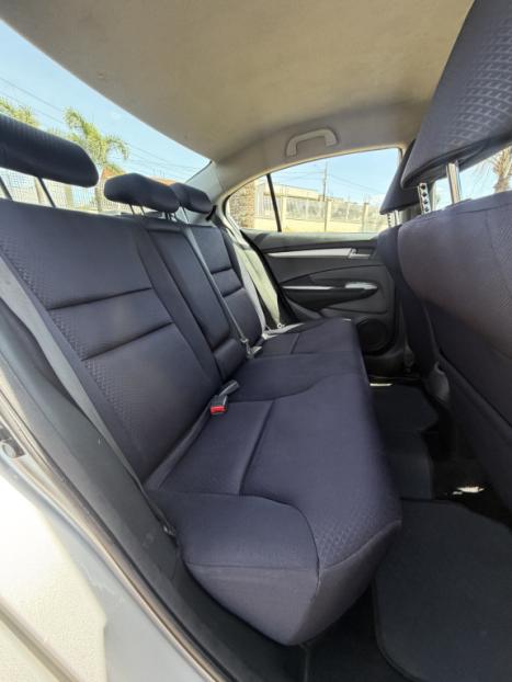 HONDA City Sedan 1.5 16V 4P EX FLEX, Foto 12 HONDA City Sedan 1.5 16V 4P EX FLEX, Foto 12