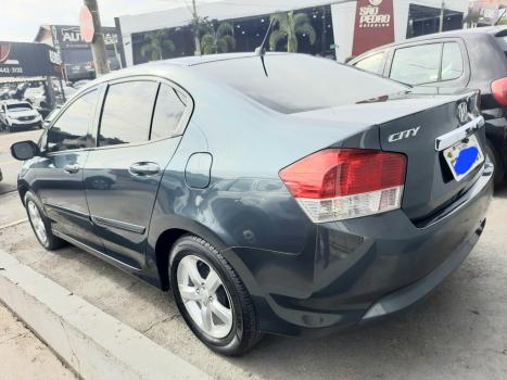 HONDA City Sedan 1.5 16V 4P DX FLEX AUTOMÁTICO, Foto 2 HONDA City Sedan 1.5 16V 4P DX FLEX AUTOMÁTICO, Foto 2