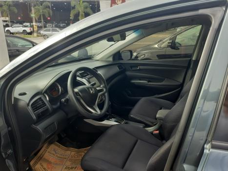 HONDA City Sedan 1.5 16V 4P DX FLEX AUTOMÁTICO, Foto 9 HONDA City Sedan 1.5 16V 4P DX FLEX AUTOMÁTICO, Foto 9