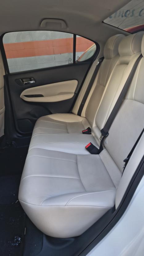 HONDA City Sedan 1.5 16V 4P FLEX TOURING AUTOM�TICO CVT, Foto 4