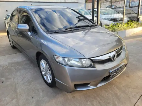 HONDA Civic 1.8 16V 4P FLEX LXS AUTOMTICO, Foto 2
