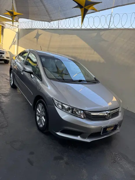HONDA Civic 1.8 16V 4P FLEX LXS AUTOMTICO, Foto 3