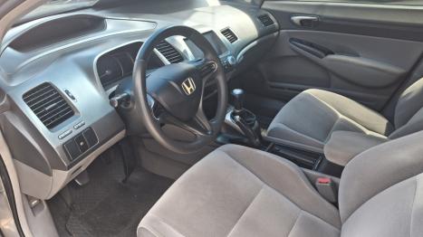 HONDA Civic 1.8 16V 4P FLEX LXS, Foto 4