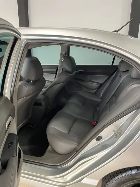 HONDA Civic 1.8 16V 4P FLEX LXL AUTOMTICO, Foto 4