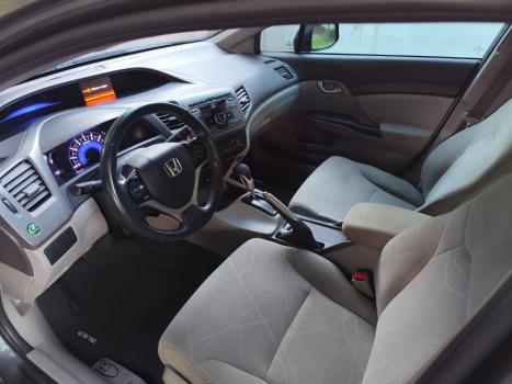 HONDA Civic 1.8 16V 4P FLEX LXS AUTOMTICO, Foto 8