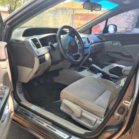 HONDA Civic 1.8 16V 4P FLEX LXS, Foto 7
