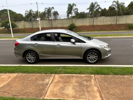HONDA Civic 1.8 16V 4P FLEX LXS AUTOMTICO, Foto 9