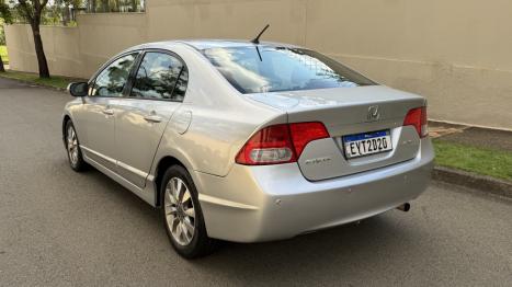 HONDA Civic 1.8 16V 4P FLEX LXL AUTOM�TICO, Foto 4