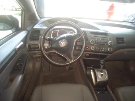 HONDA Civic 1.8 16V 4P FLEX LXS AUTOM�TICO, Foto 5