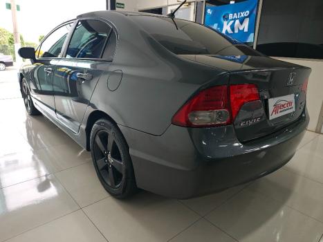 HONDA Civic 1.8 16V 4P FLEX LXS AUTOM�TICO, Foto 8
