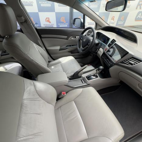 HONDA Civic 1.8 16V 4P FLEX LXS AUTOM�TICO, Foto 12