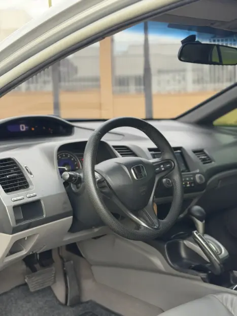 HONDA Civic 1.8 16V 4P LXS AUTOM�TICO, Foto 10