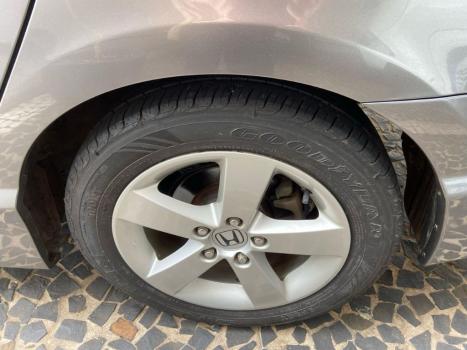 HONDA Civic 1.8 16V 4P FLEX LXS AUTOM�TICO, Foto 11