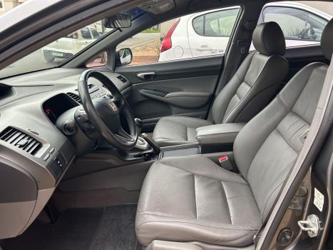 HONDA Civic 1.8 16V 4P FLEX LXS AUTOM�TICO, Foto 8