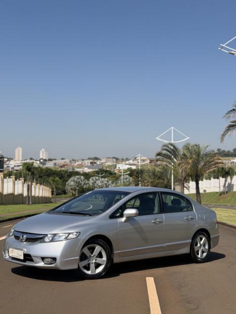 HONDA Civic 1.8 16V 4P FLEX LXS AUTOM�TICO, Foto 1