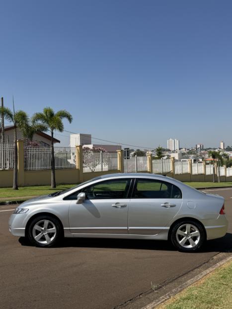 HONDA Civic 1.8 16V 4P FLEX LXS AUTOM�TICO, Foto 2