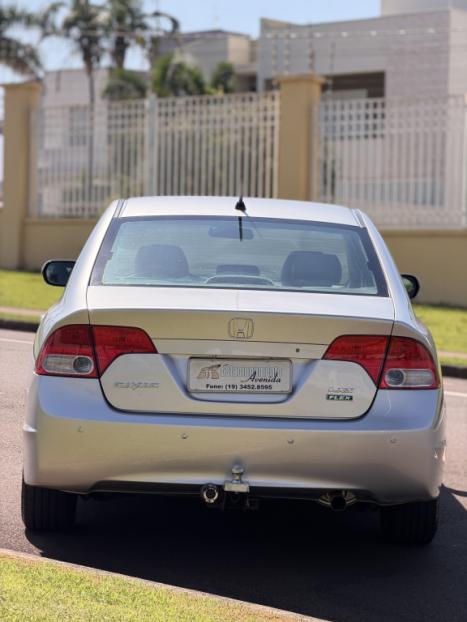 HONDA Civic 1.8 16V 4P FLEX LXS AUTOM�TICO, Foto 4
