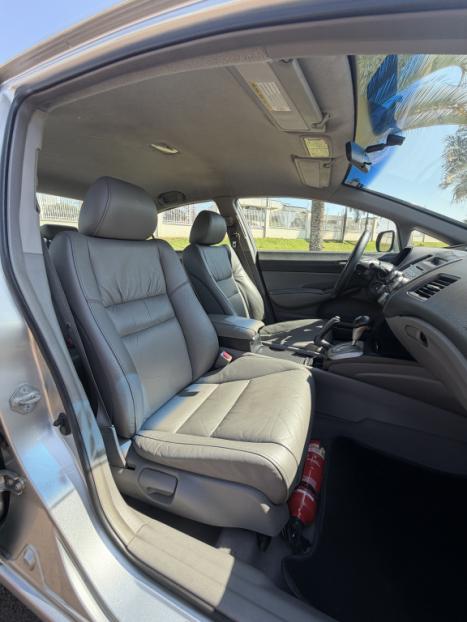 HONDA Civic 1.8 16V 4P FLEX LXS AUTOM�TICO, Foto 14