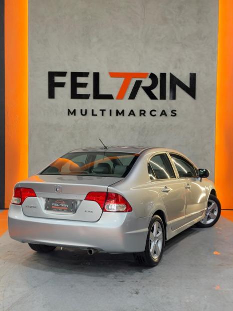 HONDA Civic 1.8 16V 4P FLEX LXS AUTOM�TICO, Foto 4