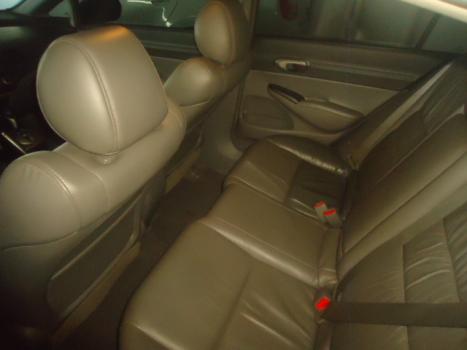 HONDA Civic 1.8 16V 4P FLEX LXS AUTOM�TICO, Foto 4