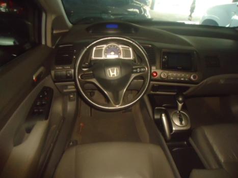 HONDA Civic 1.8 16V 4P FLEX LXS AUTOM�TICO, Foto 5