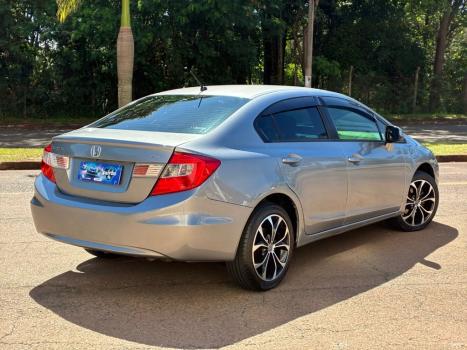 HONDA Civic 1.8 16V 4P FLEX LXS AUTOM�TICO, Foto 2