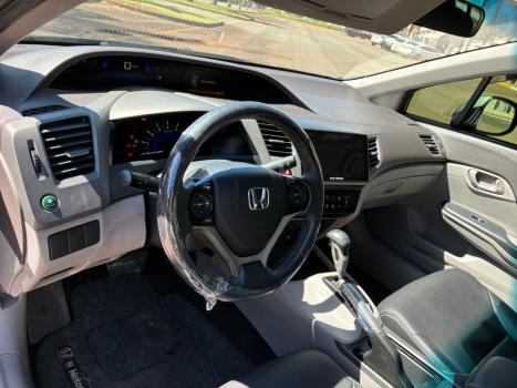 HONDA Civic 1.8 16V 4P FLEX LXS AUTOM�TICO, Foto 4