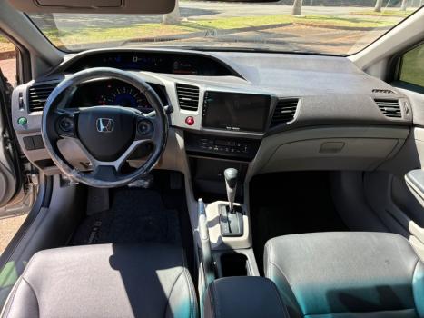 HONDA Civic 1.8 16V 4P FLEX LXS AUTOM�TICO, Foto 10