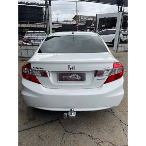 HONDA Civic 1.8 16V 4P FLEX LXS AUTOM�TICO, Foto 4