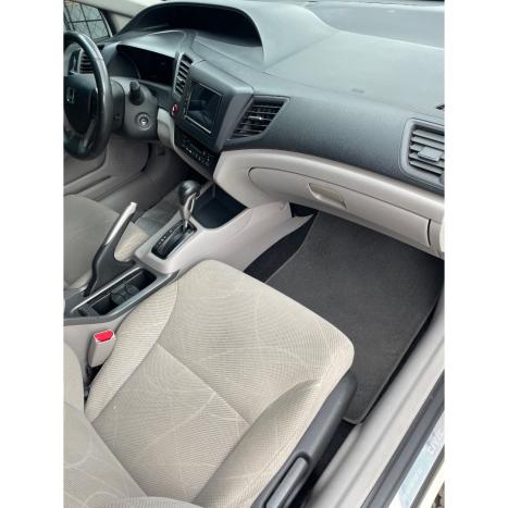 HONDA Civic 1.8 16V 4P FLEX LXS AUTOM�TICO, Foto 5