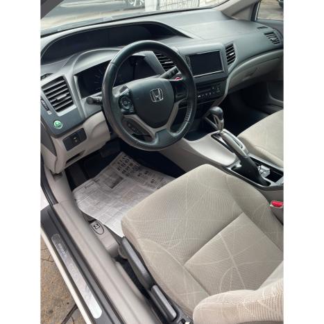 HONDA Civic 1.8 16V 4P FLEX LXS AUTOM�TICO, Foto 9